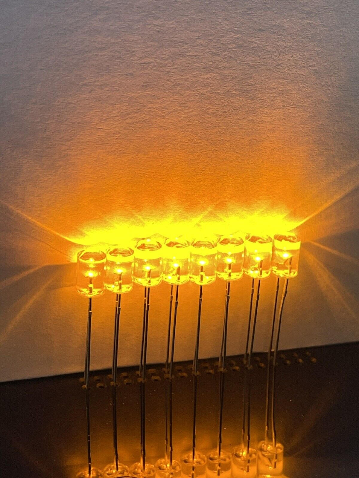 100pcs 5mm Yellow Led Light Emitting Diode Flat Top Led Clear Top No Edge