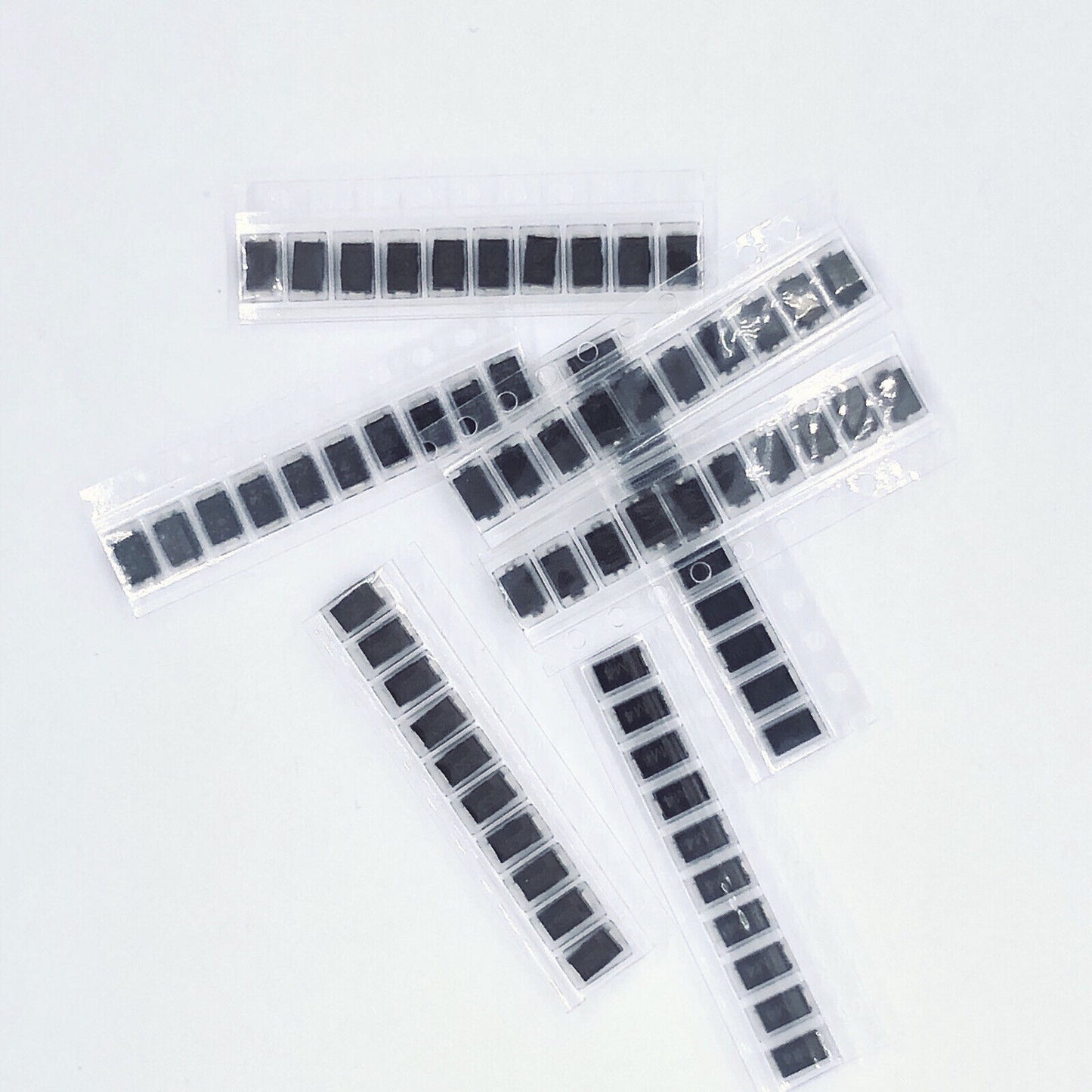 70pcs/lot SMD Electronics Diodes M1 1N4001 M4 1N4004 M7 1N4007 SS14 U 7 Values*