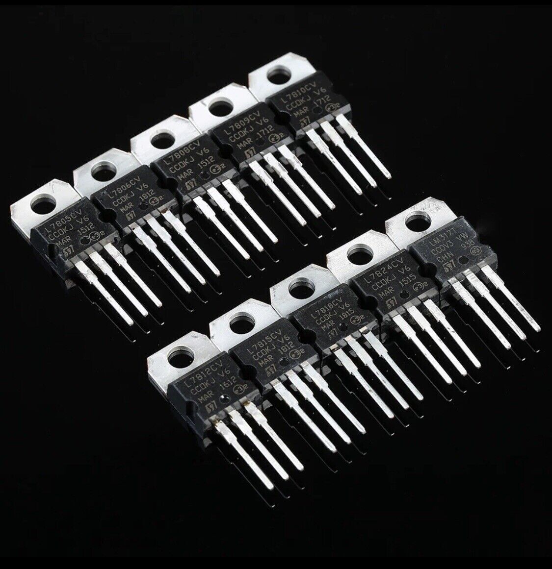 50pcs Voltage Regulator Transistor Kit LM317T L7805-L7824 10 Value Supplies Tool