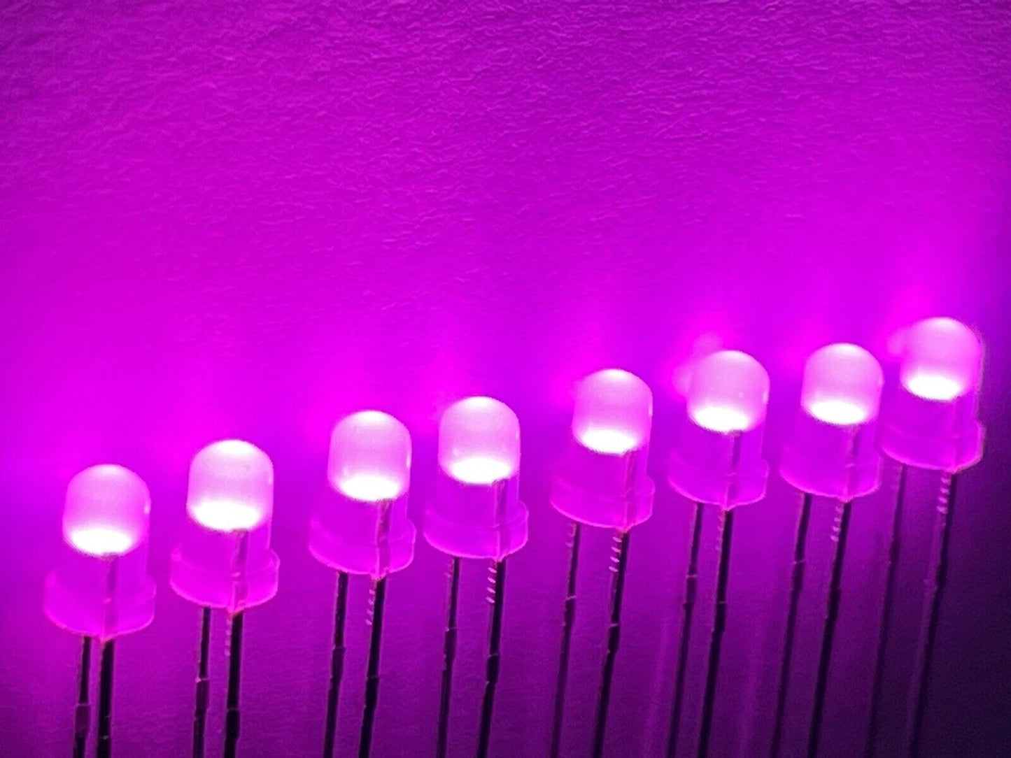 100PCS 3mm F3 PINK Led Light Emitting Diode DIFFUSED Top Round Head Long Pins