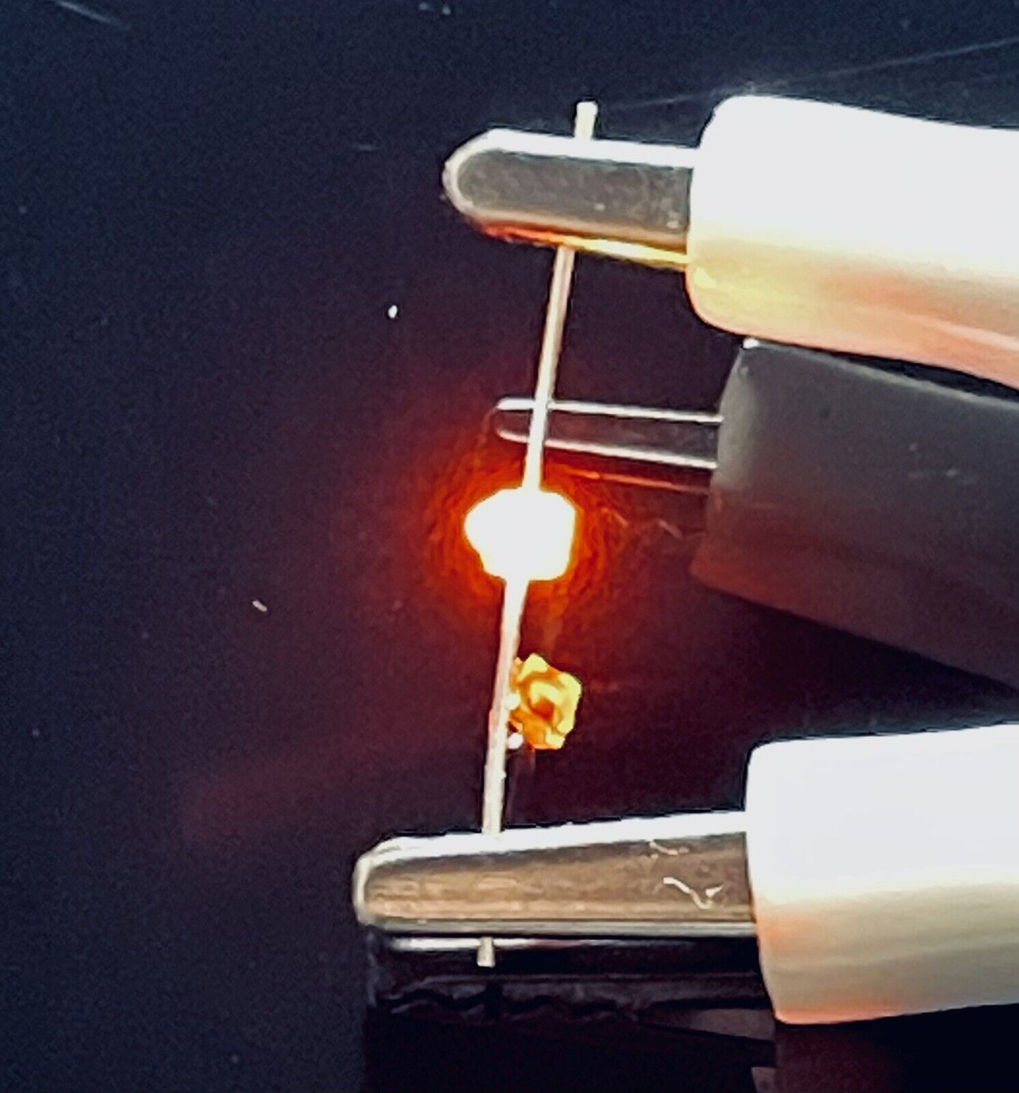 50 X 1.5mm Superbright Miniature Axial LED Light Emitting Diodes Model ...