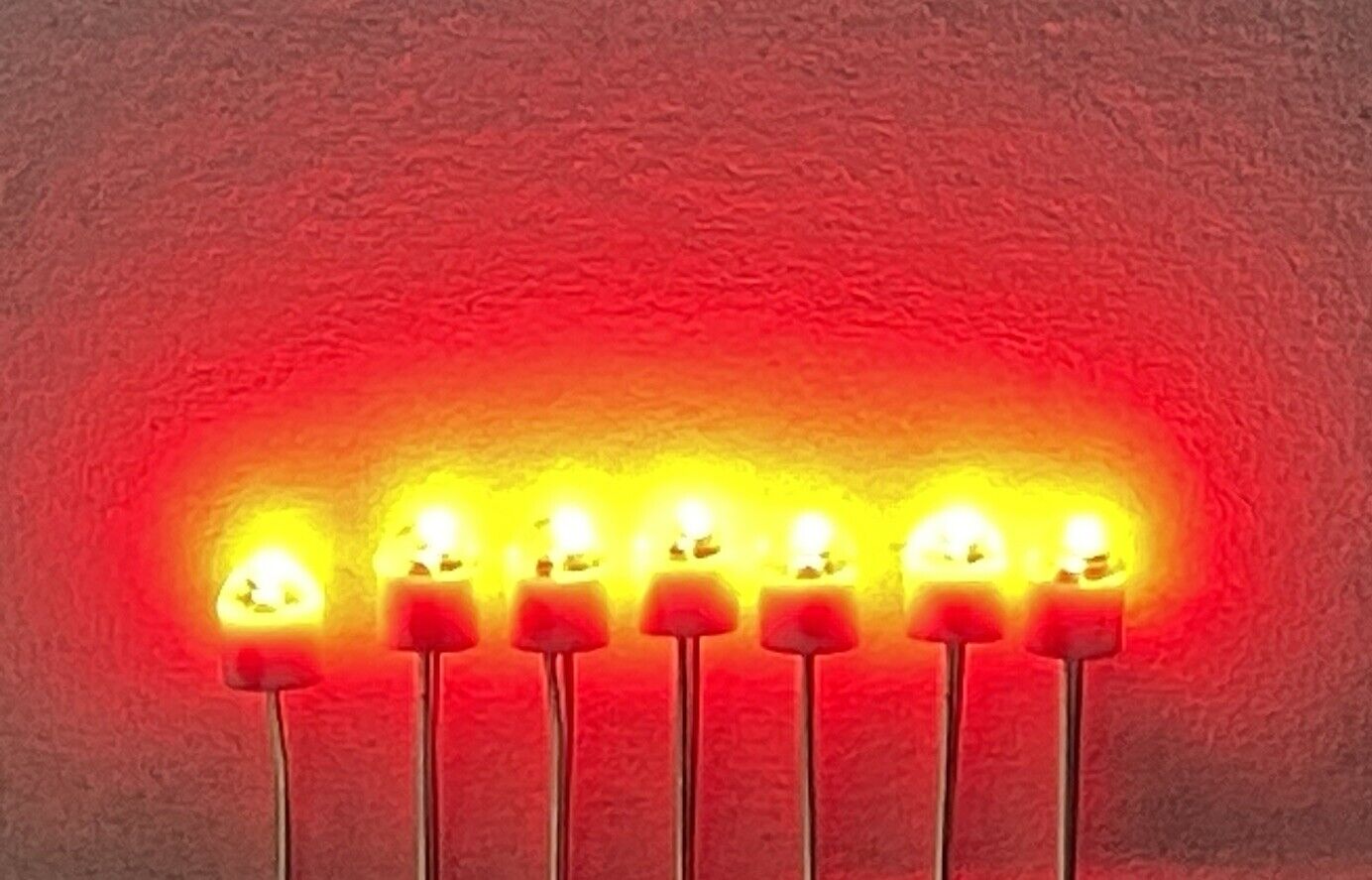 20 x LUMEX SSL-LX203 2mm RED LED Light Emitting Diodes Ceramic Base Ho ...